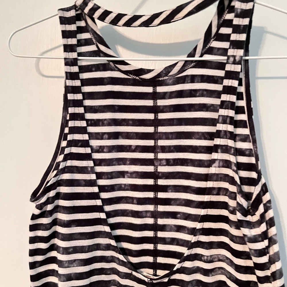 Navy & White VANS brand day dress with open back $